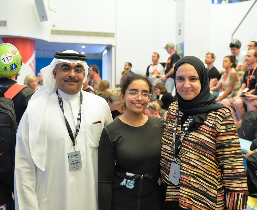 300 متسابق يمثلون 100 فريق من 25 دولة بختام بطولة كأس العالم الثالثة للطيران الحر الداخلي