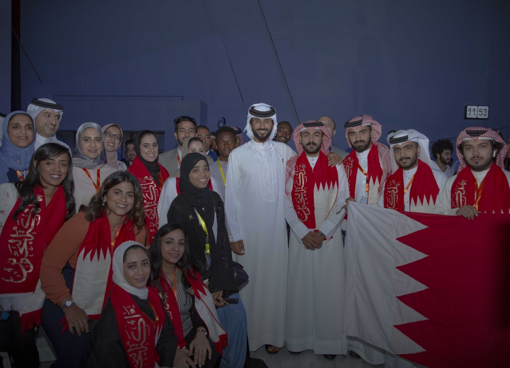 ناصر بن حمد بمنتدى شباب العالم: الأمن والرعاية الوطنية والأمل محاور أساسية لإدارة السلام