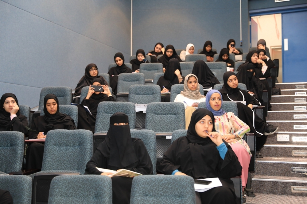 يتيم يدعو لدراسة التحولات الثقافية بالخليج والتأثيرفي تشكيل الهويات الوطنية