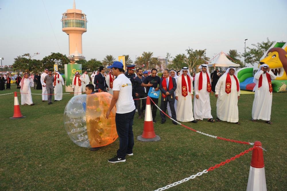 بلدية المحرق تقيم مهرجاناً عائلياً احتفالاً بأعياد المملكة