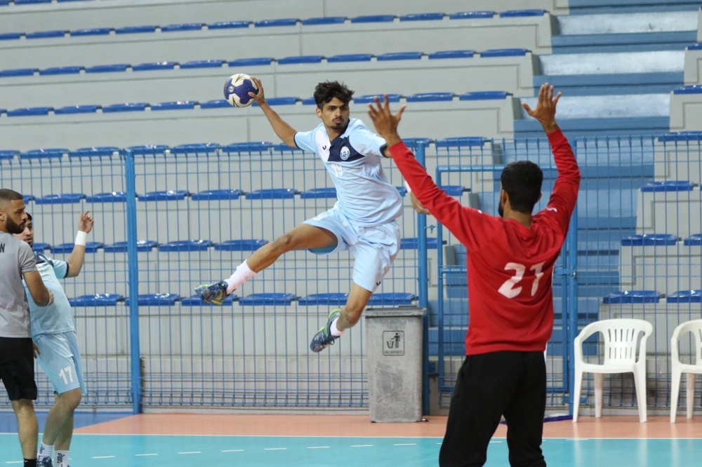 الأهلي يسقط أمام أم الحصم في تنشيطية اليد والتضامن يتجاوز سماهيج