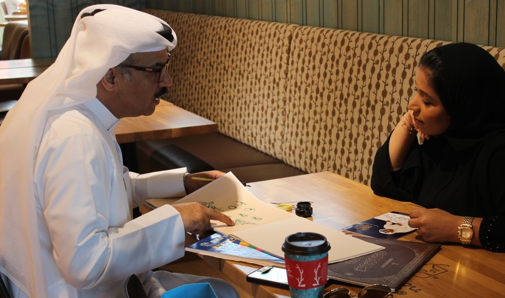 الحمادي: أتمنى أن يكون هناك مكان مخصص للخطاطين والمتدربين