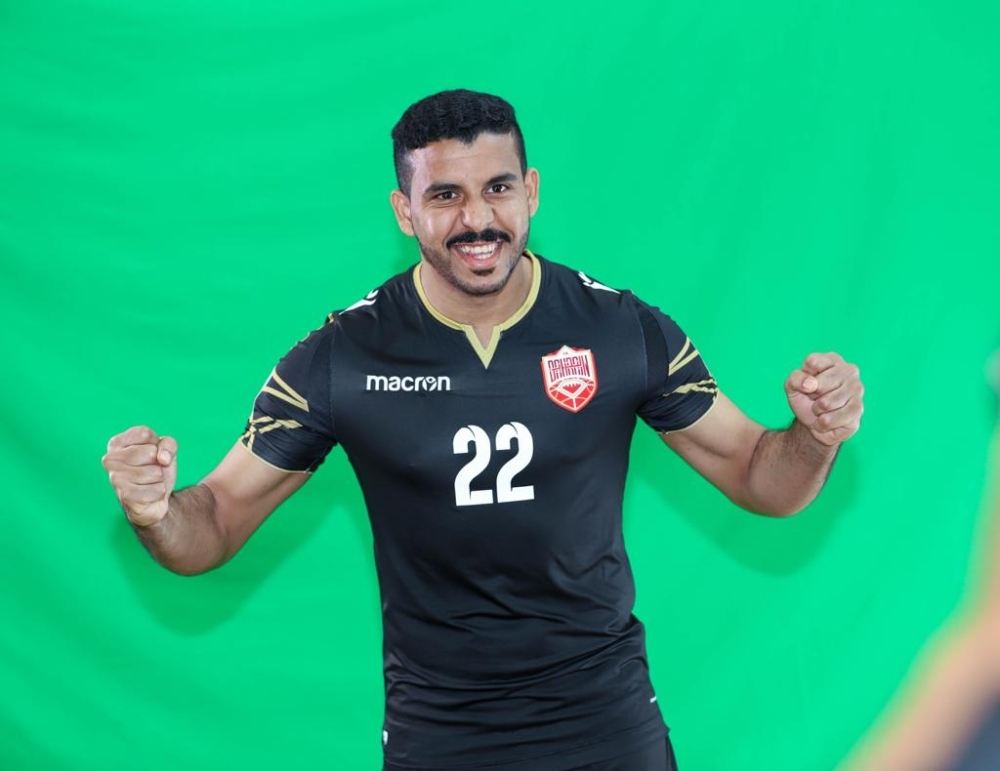 "الأحمر" يختتم تدريباته استعداداً لمواجهة الإمارات