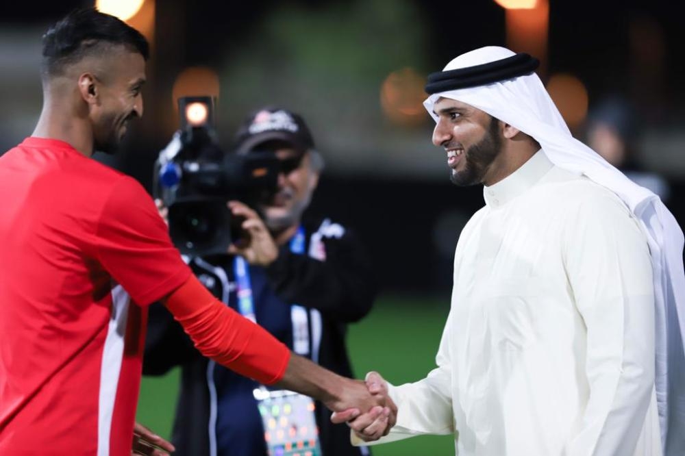 علي بن خليفة يترأس وفد المنتخب الوطني الأول في النهائيات الآسيوية