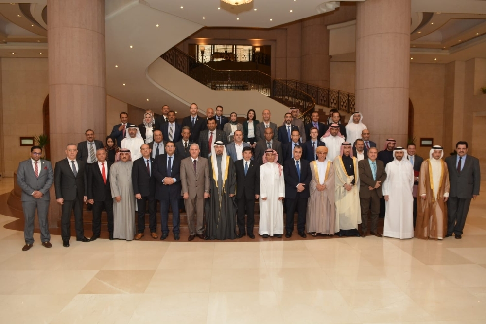 أحمد بن حمد يترأس الاجتماع الإقليمي للجمارك بالقاهرة