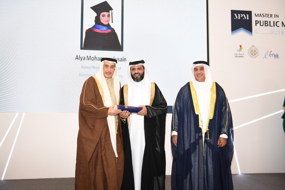 خالد بن عبد الله: الاستثمار في رأس المال البشري علمياً لرفع كفاءة الخدمات الحكومية