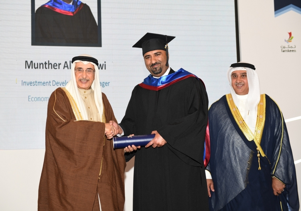 خالد بن عبد الله: الاستثمار في رأس المال البشري علمياً لرفع كفاءة الخدمات الحكومية