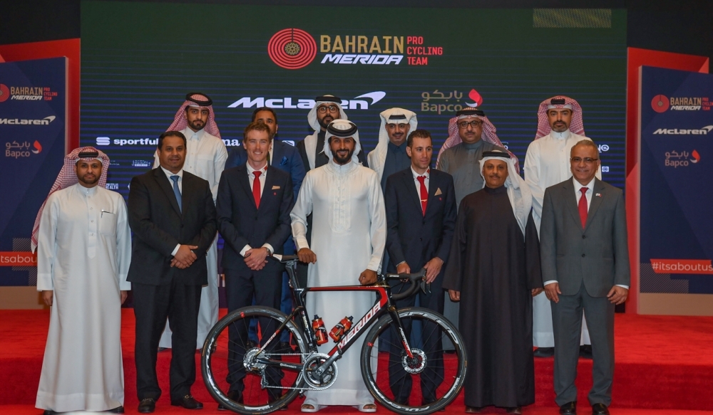 ناصر بن حمد: نفخر بإنجازات فريق البحرين ميريدا للدراجات الهوائية