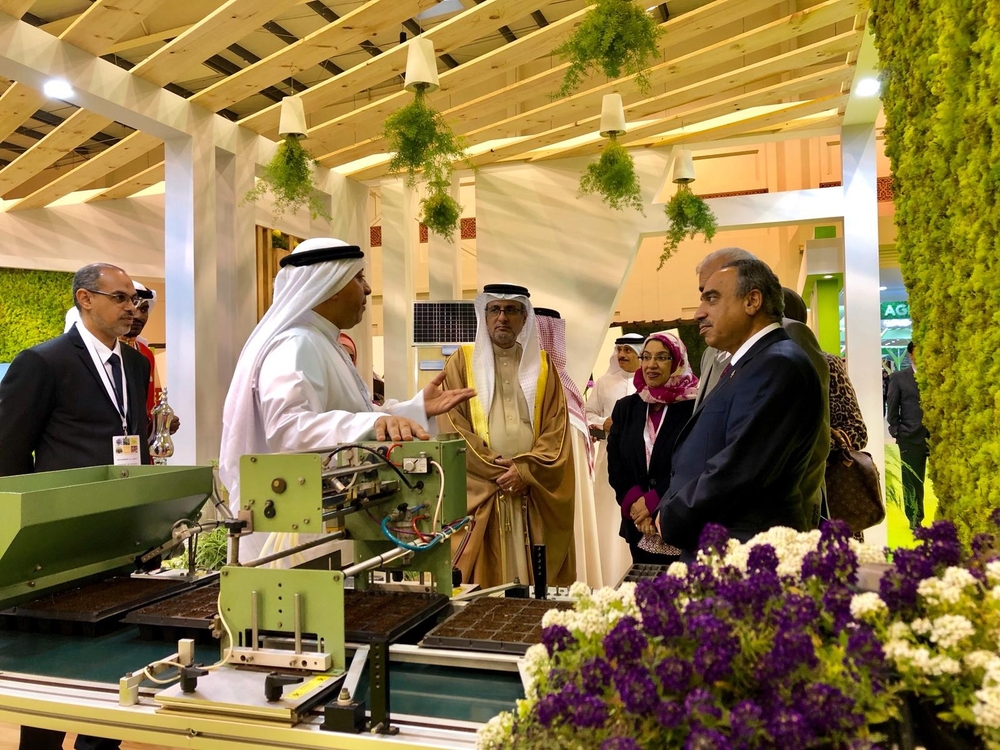 "البلديات" تدشن شعار "الزراعة خيار مهني طموح" بـ"معرض الحدائق"
