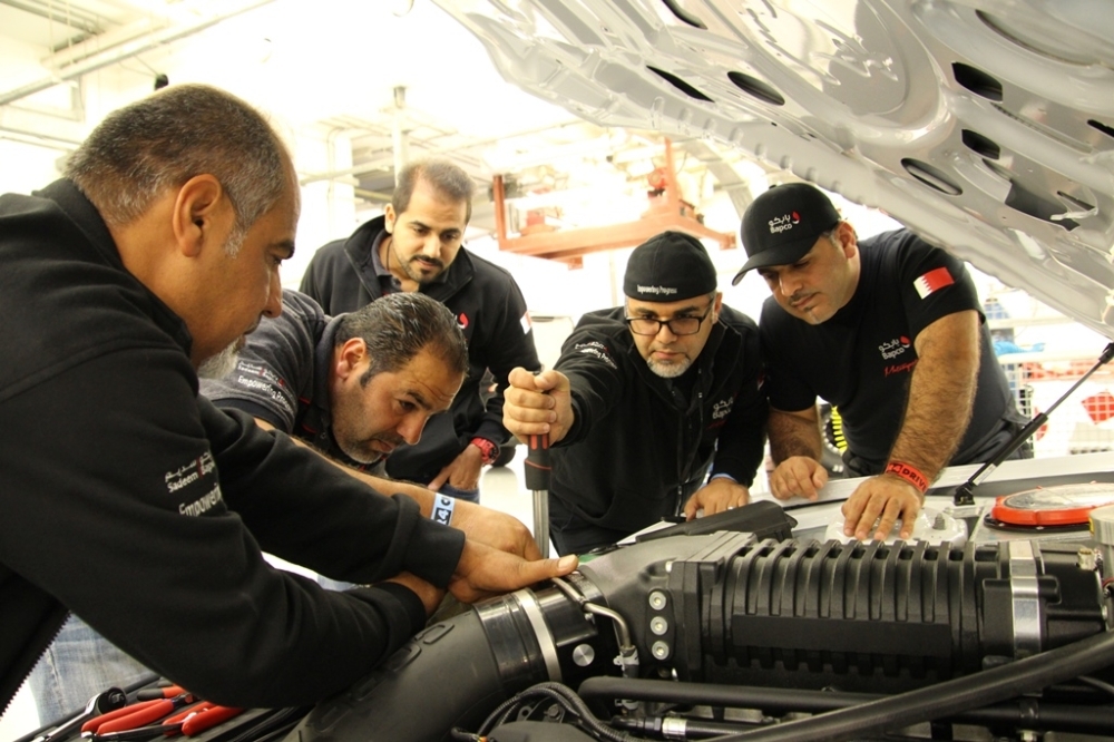 "بابكو لرياضة السيارات" بالمركز الثالث بطولة البحرين الوطنية للدراغ ريس