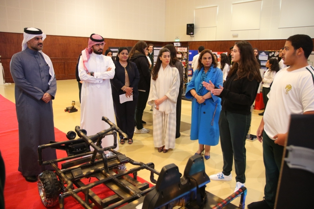 معرض "بيان البحرين" العلمي يقدم ٤٠ مشروعا طلابيا