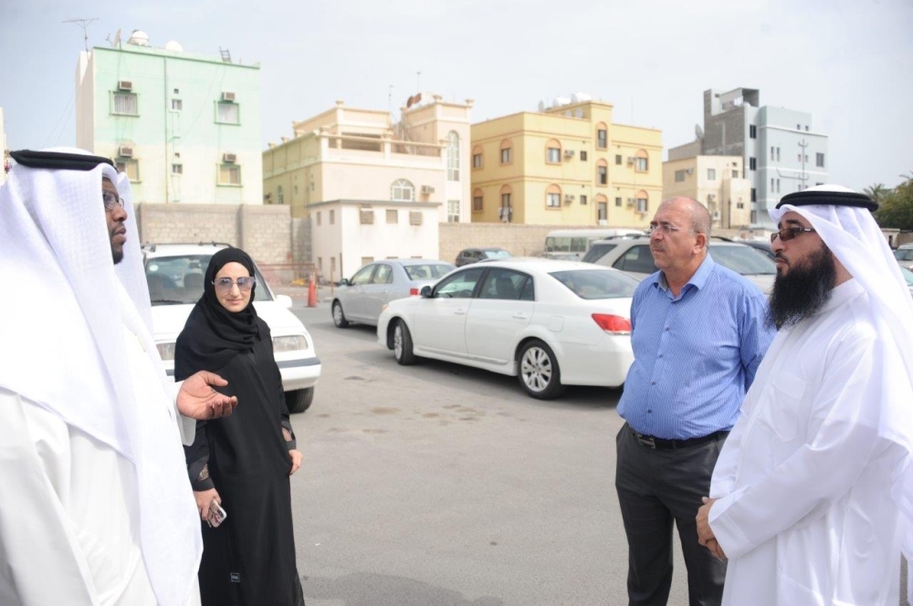 الدوي يبحث استثمار "كراج" البلدية وتطوير "كازينو" المحرق