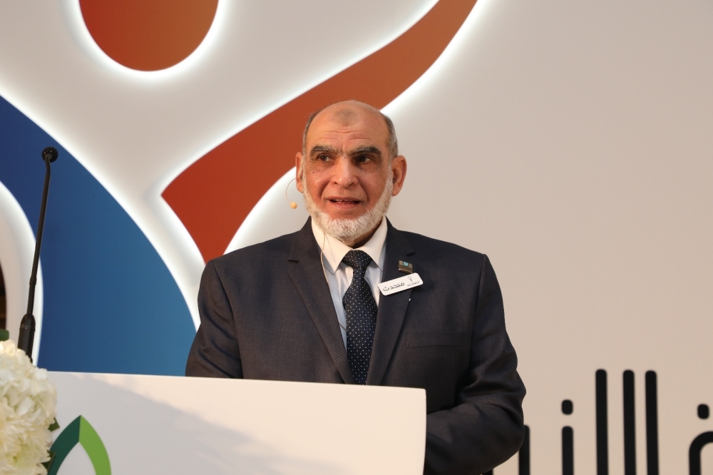 ناصر بن حمد: التوجيهات الملكية تضمن للإنسان مساعدته والحفاظ على كرامته