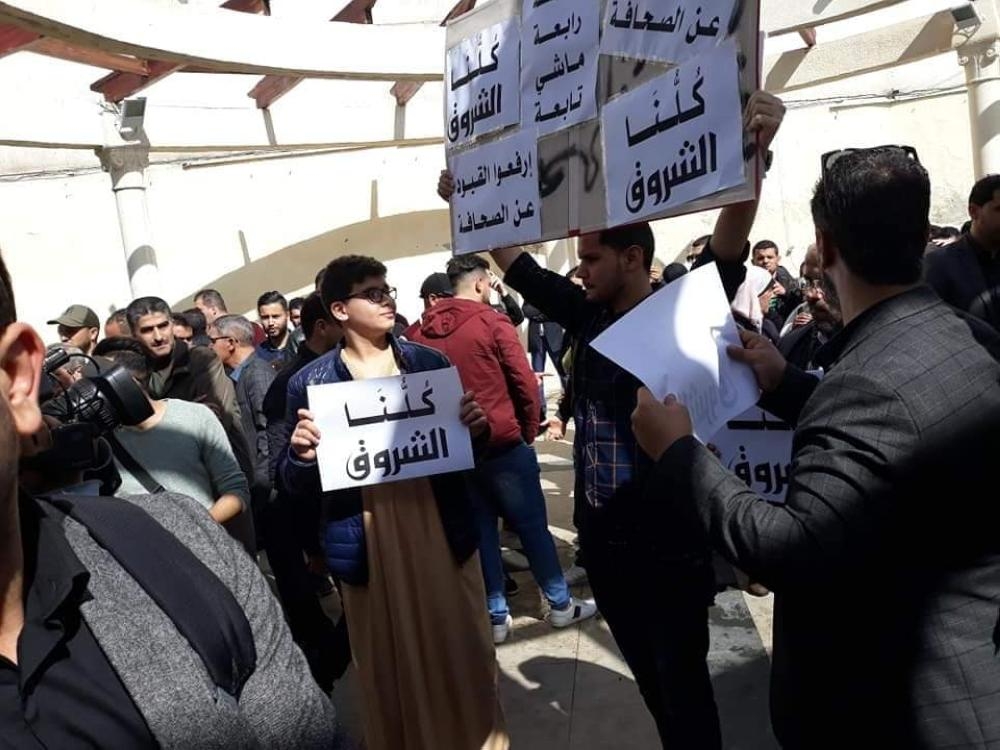 المظاهرات تتصاعد في الجزائر.. وبوتفليقة يحذر من الفوضى