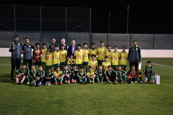 نيابة عن رئيس اتحاد الكرة.. حقيقي يكرّم الأندية بختام مهرجان دوري البراعم