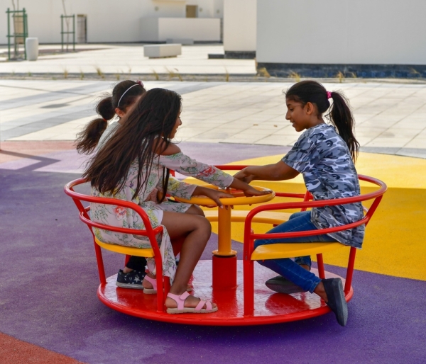 وزير الإسكان: 2339 وحدة سكنية قيد التنفيذ في "شرق الحد"