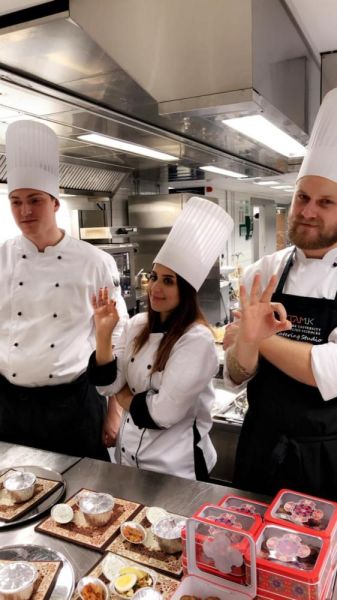 خولة السيب لـ"الوطن": قدمت المطبخ البحريني للعالم