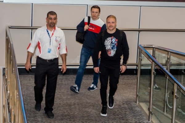 سائقي الفورمولا1 يواصلون قدومهم للبحرين لانطلاق جائزة البحرين الكبرى للفورمولا1