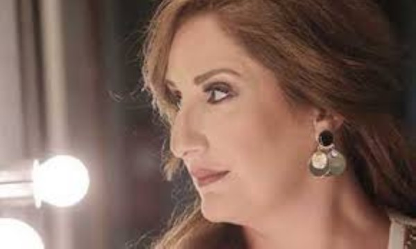 مركز الشيخ إبراهيم يقدم "أنا من هناك" للفنانة الأردنية مكادي نحاس