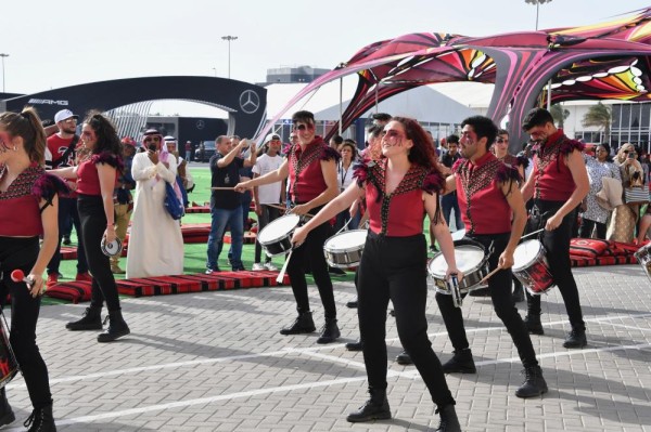 بالصور.. فعاليات سباق الـفورملا 1 جائزة البحرين الكبرى&lrm;