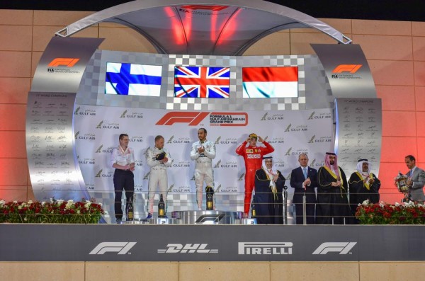 ولي العهد يتوج لويس هاميلتون بطلاً للفورمولا واحد 2019