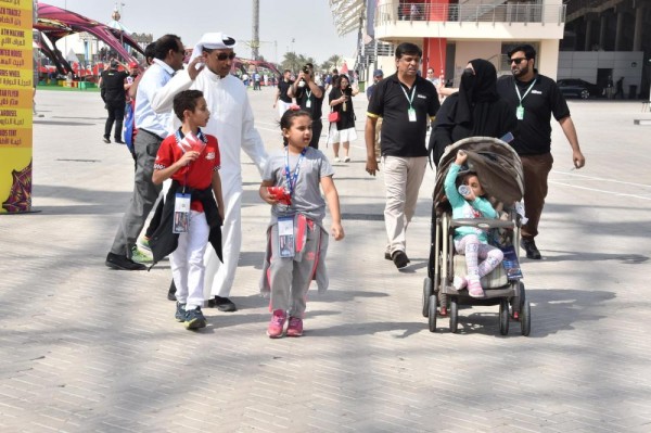 ولي العهد يتوج لويس هاميلتون بطلاً للفورمولا واحد 2019