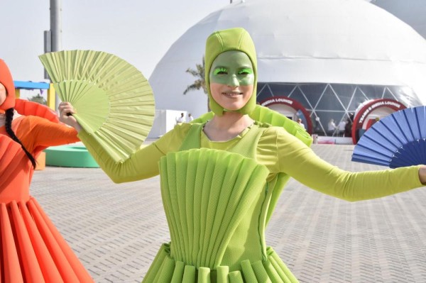 ولي العهد يتوج لويس هاميلتون بطلاً للفورمولا واحد 2019