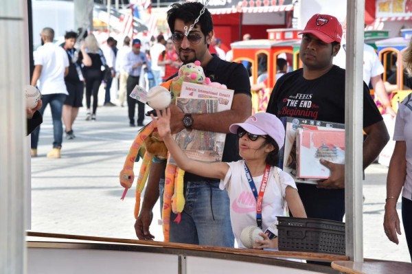 ولي العهد يتوج لويس هاميلتون بطلاً للفورمولا واحد 2019