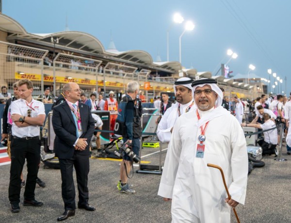 ولي العهد يتوج لويس هاميلتون بطلاً للفورمولا واحد 2019