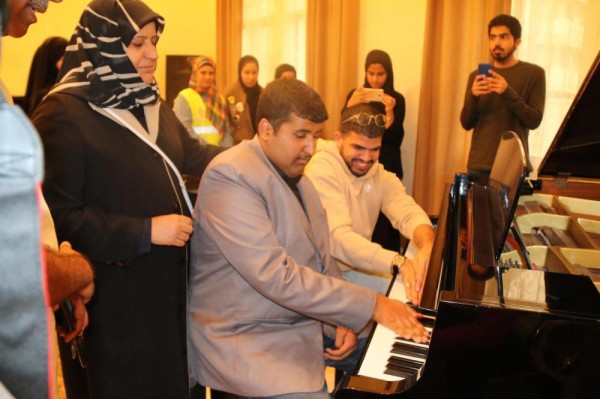 الشاب التوحدي.. قدرات خارقة تعاني الإهمال وغياب الدعم