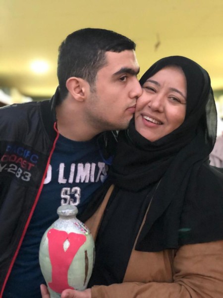 الشاب التوحدي.. قدرات خارقة تعاني الإهمال وغياب الدعم