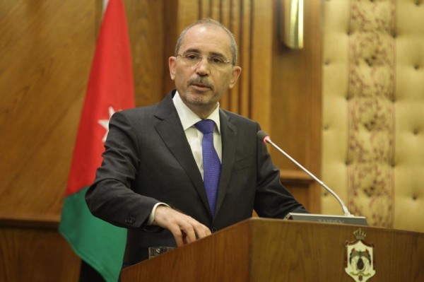 لافروف يدعو من الأردن لـ"إنهاء الاحتلال الأمريكي" لمخيم الركبان