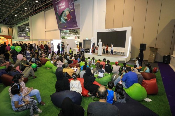 "الشارقة القرائي للطفل" يأخذ الأطفال إلى عوالم "والت ديزني" الكلاسيكية