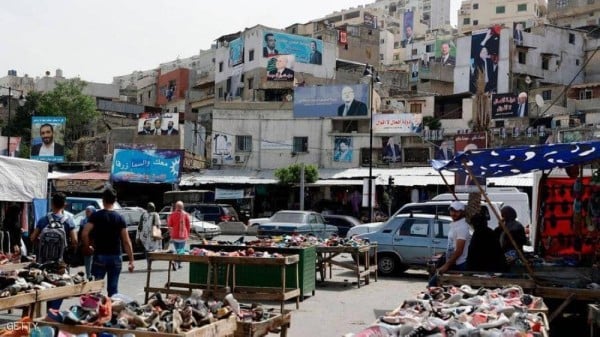 حكومة لبنان تدعو البنوك لخفض عجز موازنة الدولة