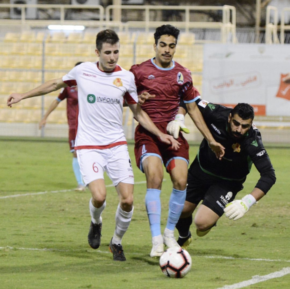 الرفاع الشرقي يلتقي الشباب بدوري ناصر بن حمد الممتاز