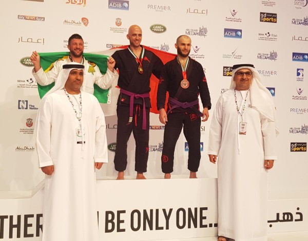 "الجوجيتسو" يكسب 3 ذهبيات وبرونزية في "عالمية أبوظبي"