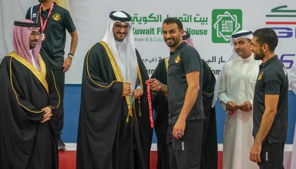 ولي العهد ينيب عيسى بن سلمان لحضور المباراة النهائية لكأس سموه للكرة الطائرة