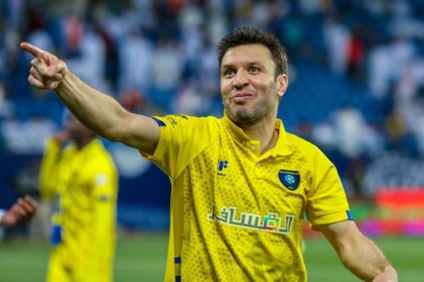 التعاون.. "سكري القصيم" يتوج بالذهب وكأس خادم الحرمين في ليلة تاريخية