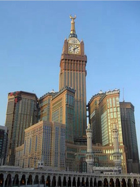 الساعة طول برج برج الساعة