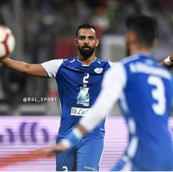 "الأهلي" يطلب ود علي خليل