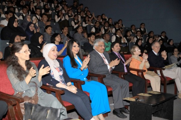 الأسبوع المسرحي بجامعة البحرين يعرض 3 مسرحيات عالمية