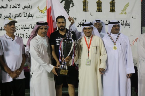 البوعينين يُتوج فريق الحرم ببطولة النسر الذهبي الرمضانية