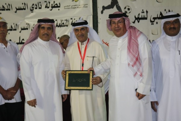 البوعينين يُتوج فريق الحرم ببطولة النسر الذهبي الرمضانية