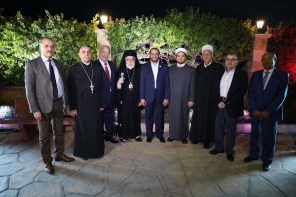 الإمارات تقيم مأدبة إفطار لـ1000 شخص من الأيتام والعائلات المحتاجة في لبنان