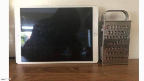 سخرية عالمية من "أغرب منتجات أبل" عبر تاريخها