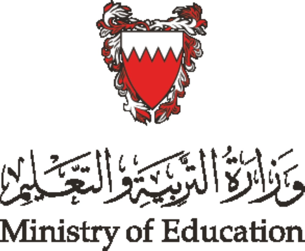 عقد اختبار القدرات وإجراء المقابلات الشخصية لخريجي الثانوية