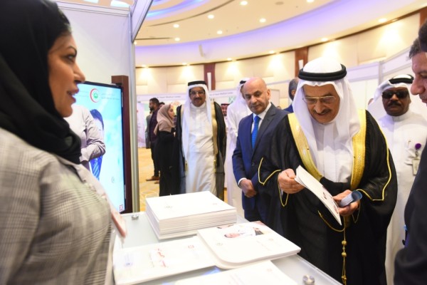 محمد بن عبدالله: 400 مليون دينار ميزانية برنامج الضمان الصحي