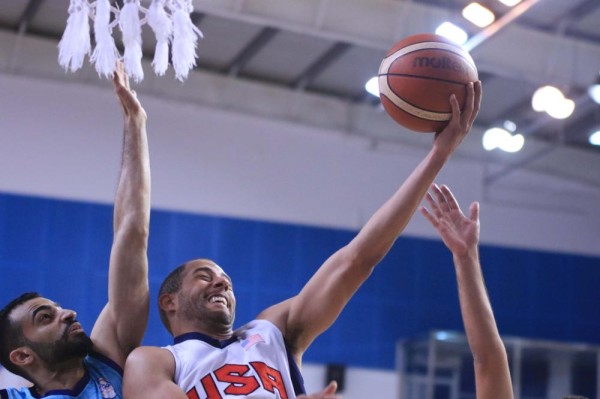 كلاودي هاوس يضرب موعداً هاماً مع بابكو في "بي أس أكشن للسلة"