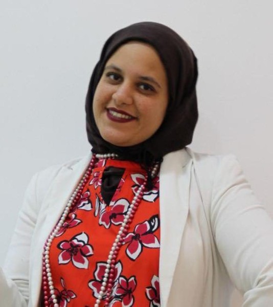 مسؤولون ومواطنون: الباعة الجائلون خطر متنقل