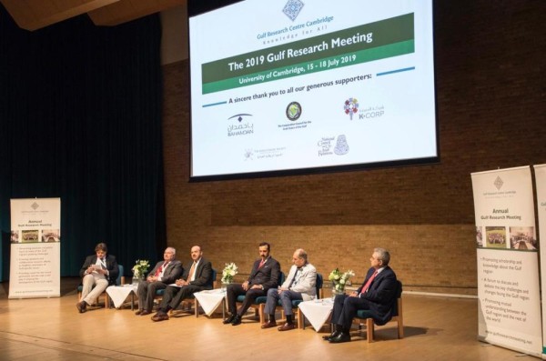 عبدالله بن أحمد: نخوض "حرب الأفكار" لمواجهة الأيديولوجيات الثيوقراطية والمتطرفة